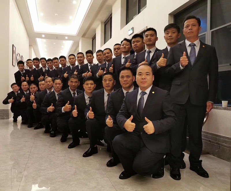 企業(yè)西裝正裝